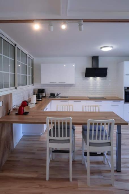 Appartement Centre Ville ริกซ์ไฮม์ ภายนอก รูปภาพ